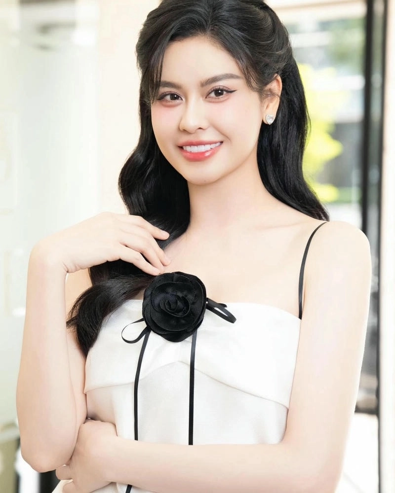 DV Trương Quỳnh Anh luôn mang lại sự mới mẻ và hấp dẫn trong từng vai diễn