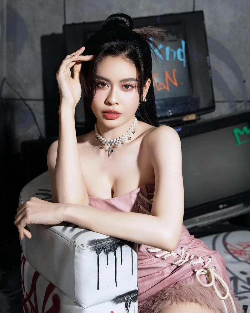 Hình ảnh của Trương Quỳnh Anh luôn làm say đắm lòng người hâm mộ