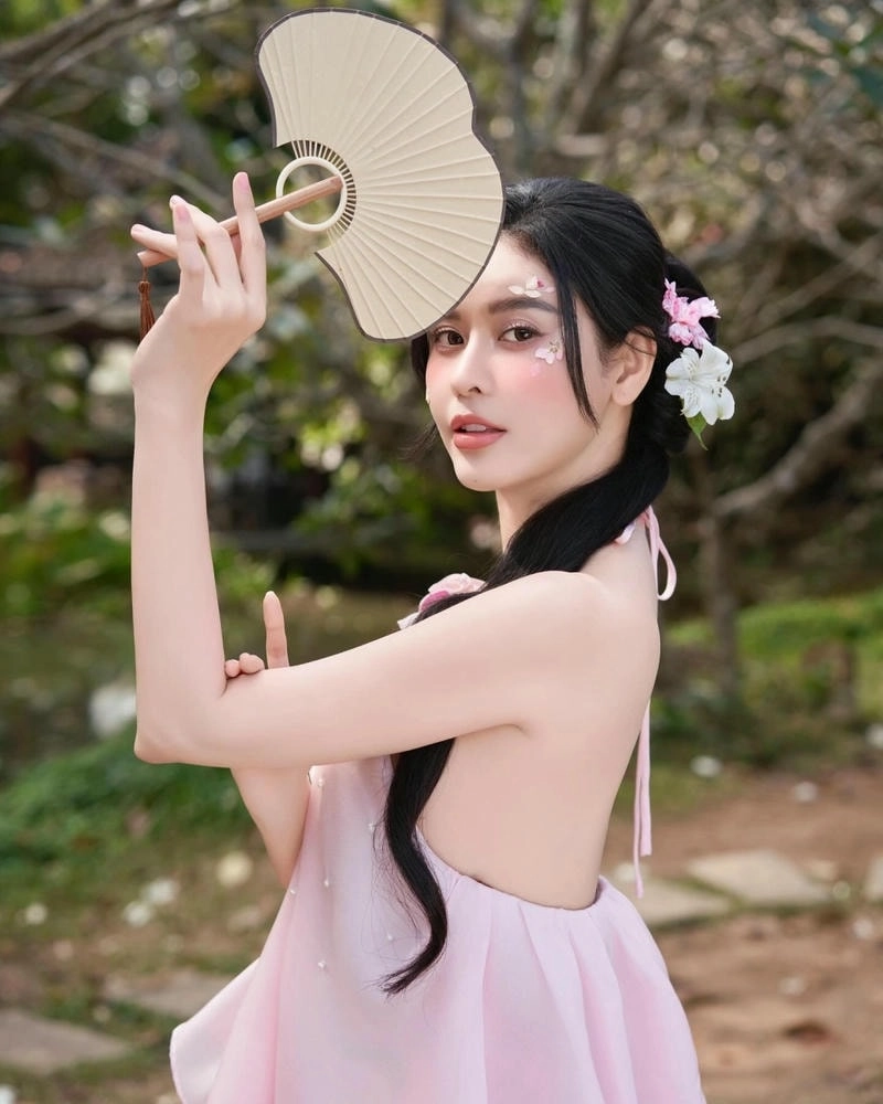Trương Quỳnh Anh ngoại tình là tin đồn đã từng khiến cộng đồng mạng xôn xao