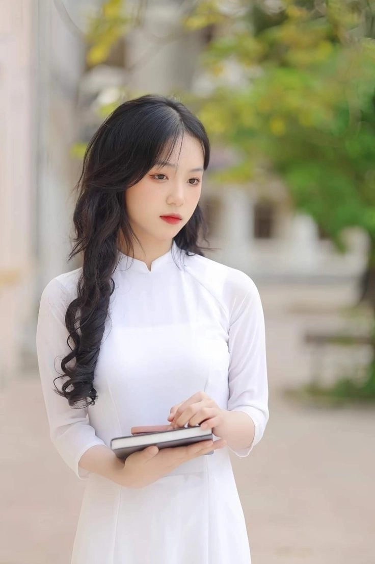 Ảnh nữ sinh áo dài nét đẹp tuổi học trò