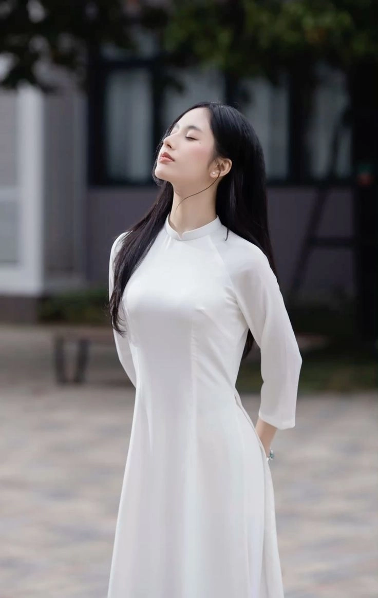 Ảnh nữ sinh áo dài đẹp tinh khôi