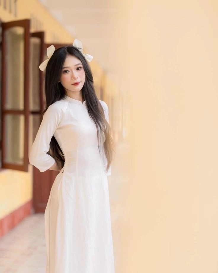 Ảnh nữ sinh áo dài trắng đậm chất Việt