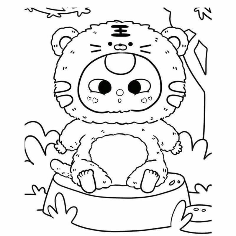 Baby Three chưa tô bé thỏa sức sáng tạo