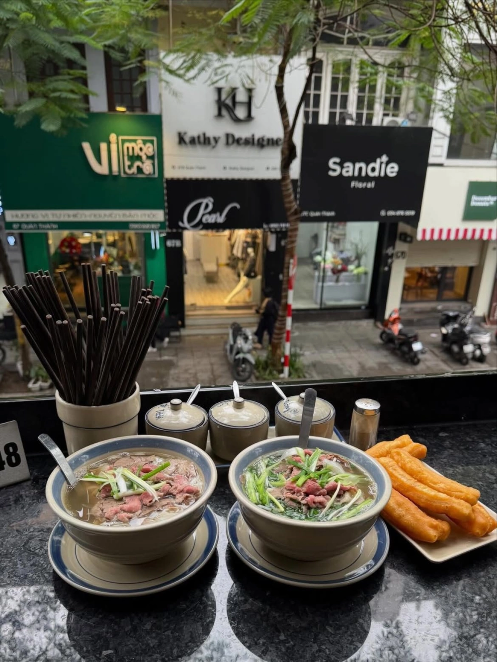 Một góc phong cảnh hà nội đẹp lãng mạn