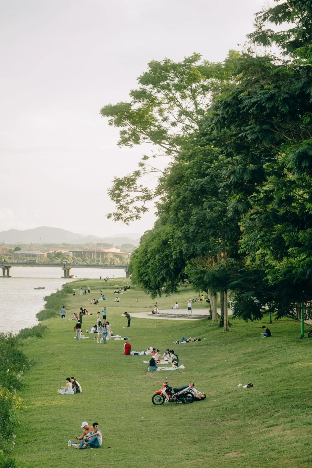 Nét rêu phong đặc trưng của phong cảnh Huế