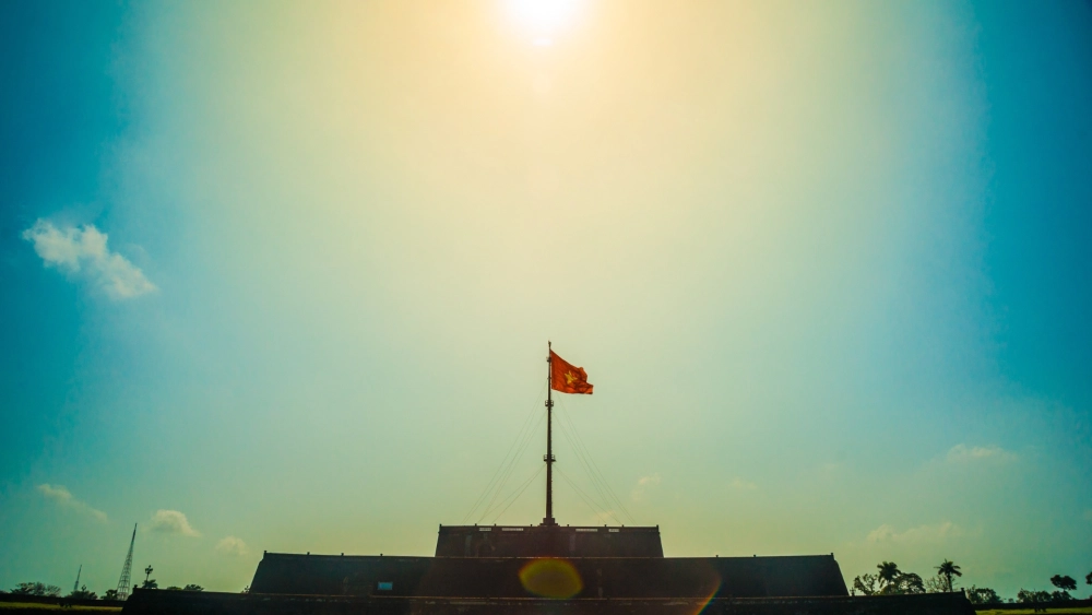 Khoảnh khắc hoàng hôn làm phong cảnh Huế đẹp hơn