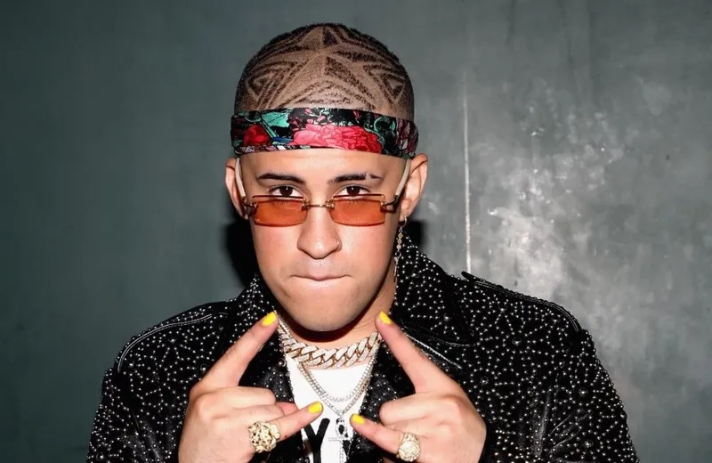 Bad Bunny trên thảm đỏ Met Gala