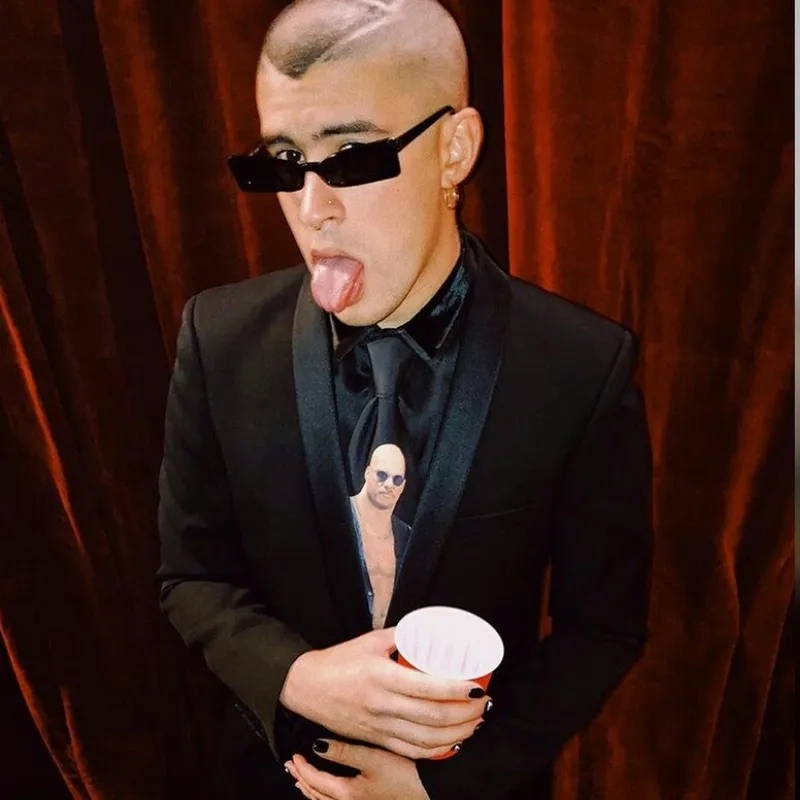 Cảnh quay trong MV bad bunny me porto bonito