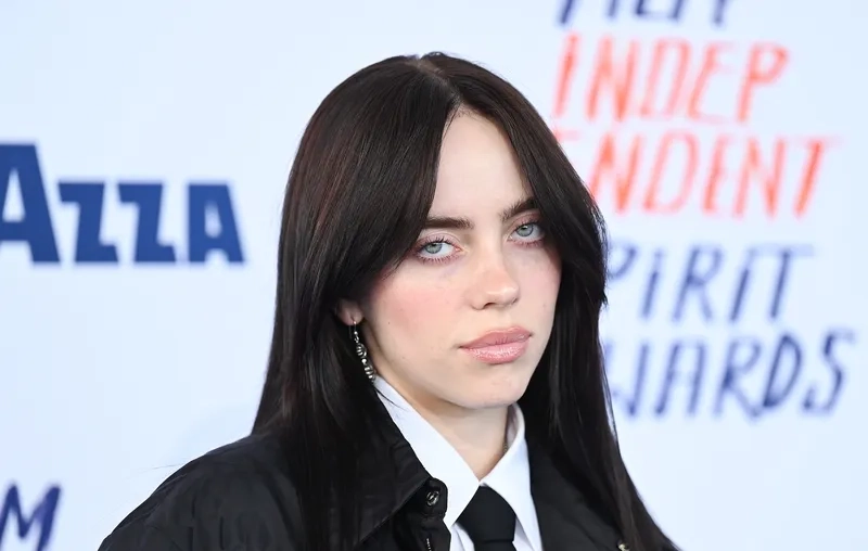 Thiết kế độc đáo của chai nước hoa billie eilish perfume