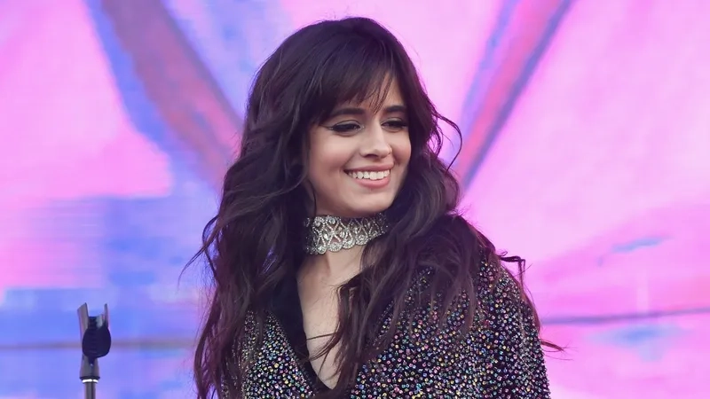 Hình ảnh quảng bá cho ca khúc Camila Cabello Havana