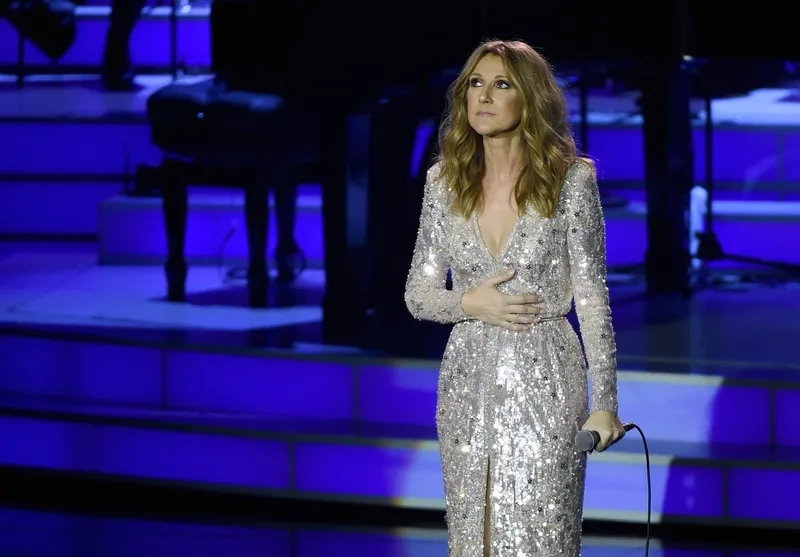 Khoảnh khắc Celine Dion trình diễn The Power of Love
