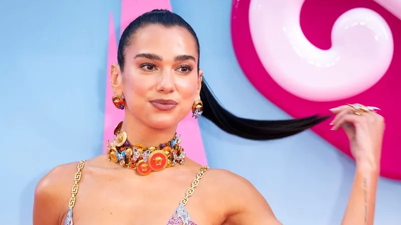 Hình ảnh quảng bá song dua lipa mới nhất
