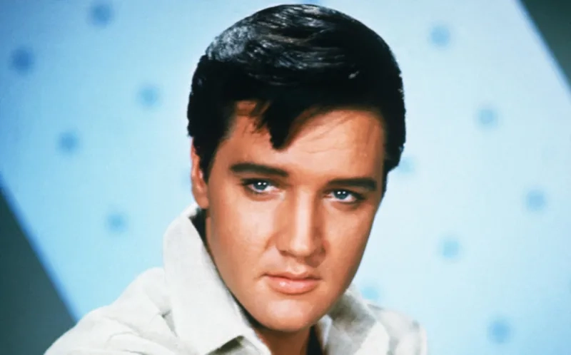 Phong cách độc đáo với điệu nhảy elvis presley