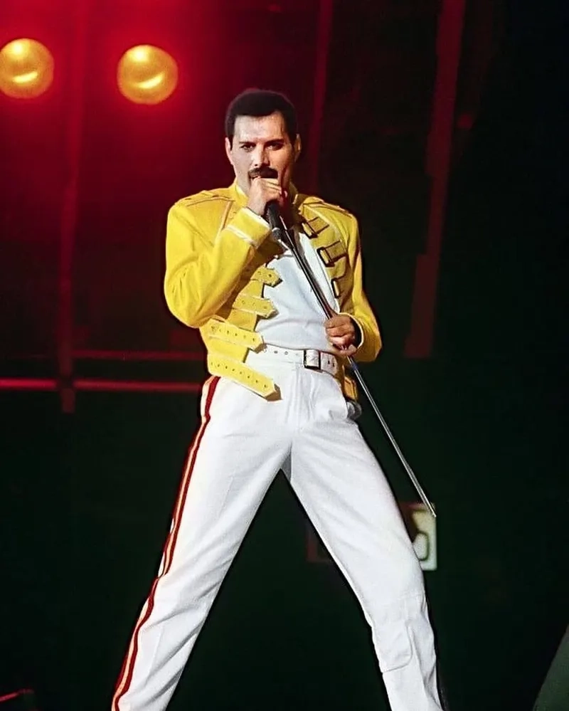 Freddie Mercury và người bạn tri kỷ Mary Austin
