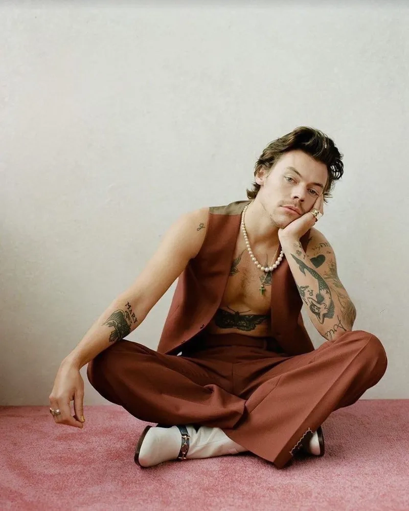 Khoảnh khắc trong movie with Harry Styles