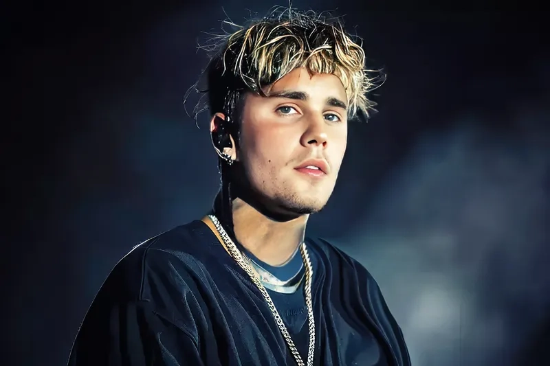 Khoảnh khắc đầy cảm xúc trong lonely justin bieber