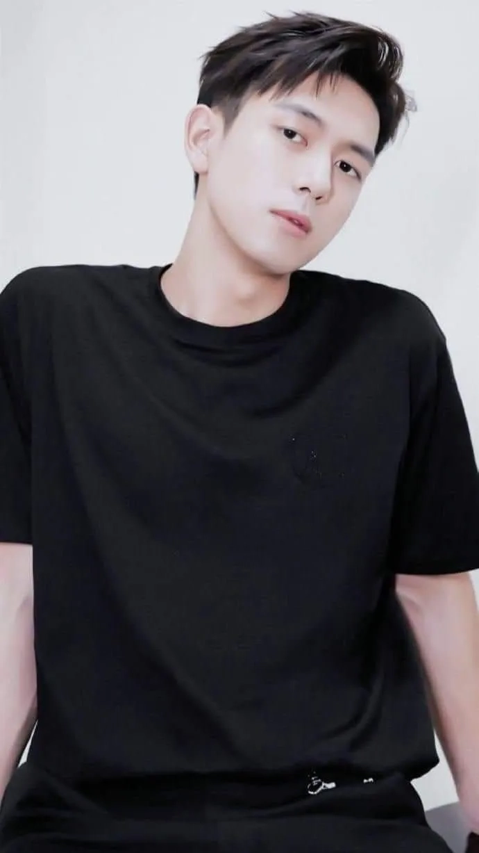 Tin đồn về Lý Hiện bạn gái