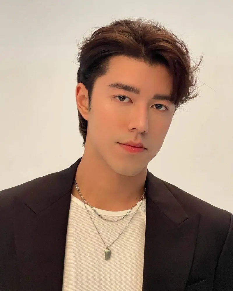 Nam diễn viên Nine Naphat trong một sự kiện gần đây