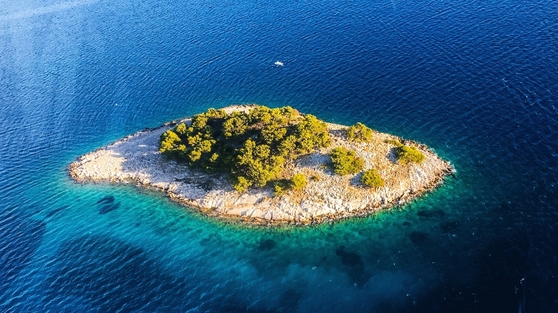 Mẫu tranh phong cảnh biển đơn giản mà tinh tế