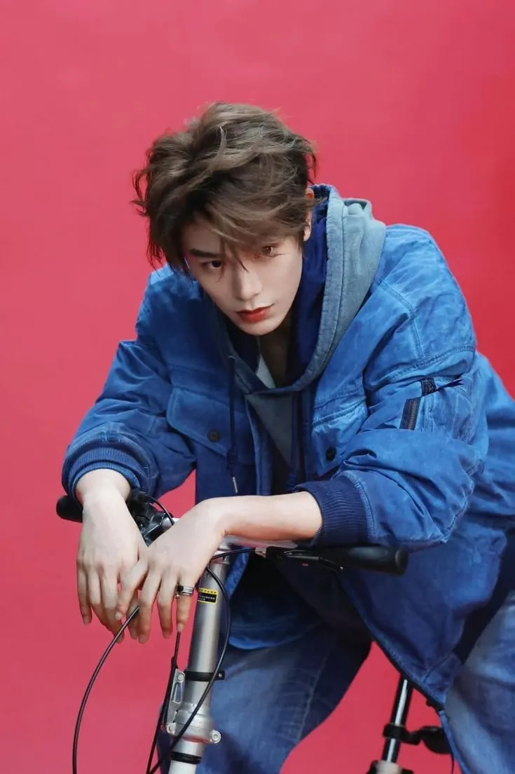 Tạo hình vu thích cơ phát oai phong