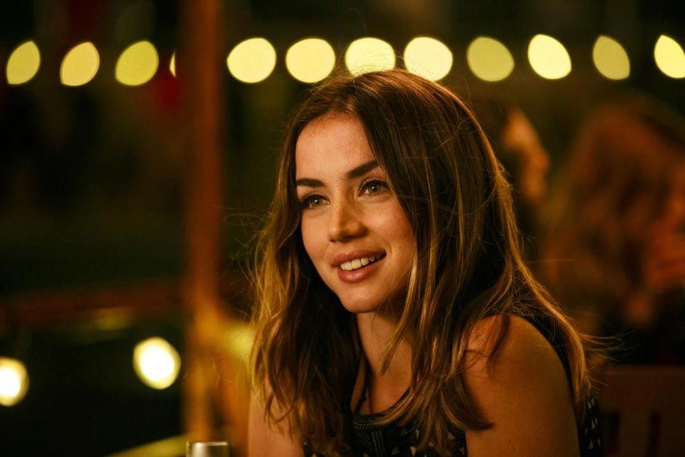 Ana de Armas trong Knives Out