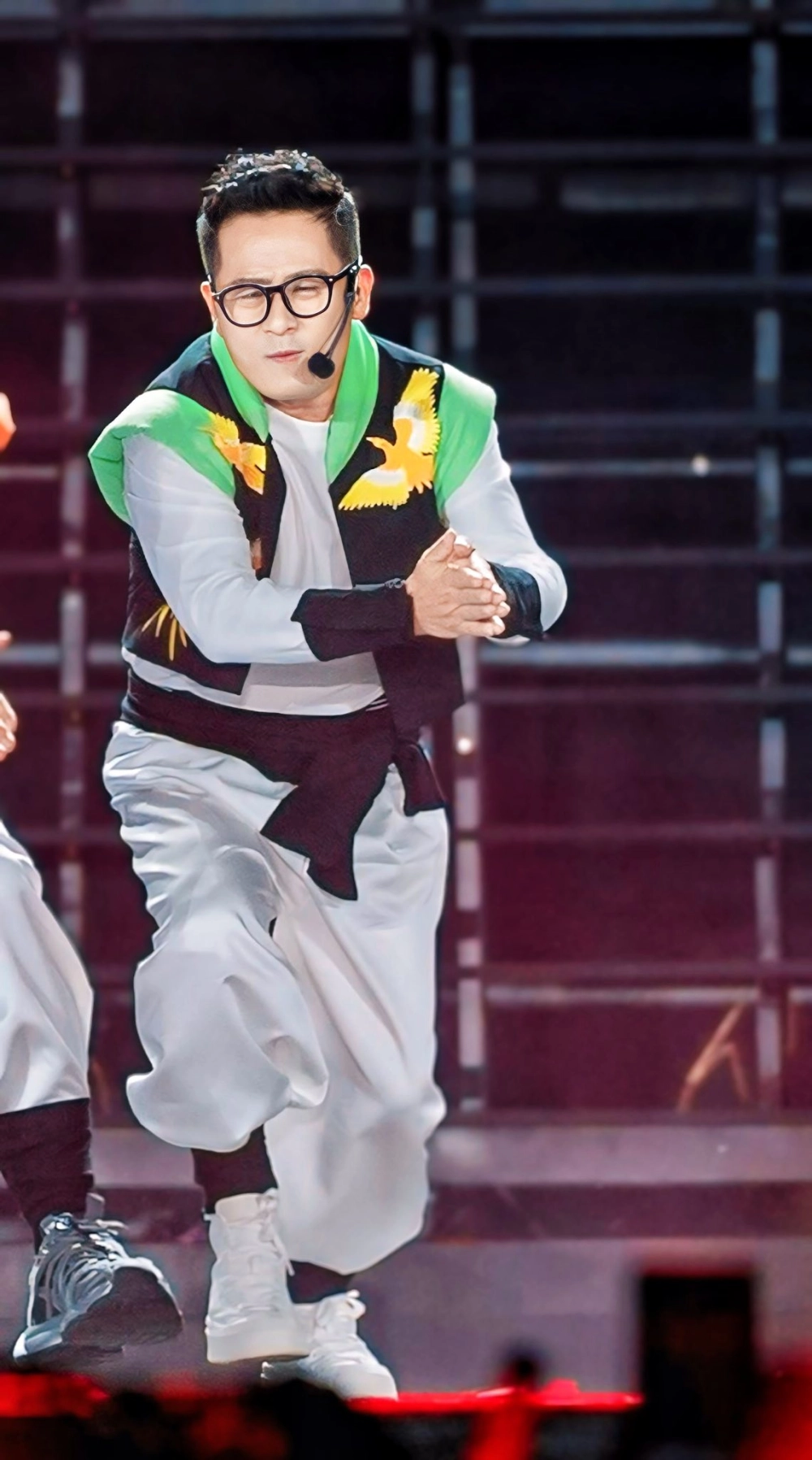 Bằng Kiều trong concert trong Anh trai vượt ngàn trông gai