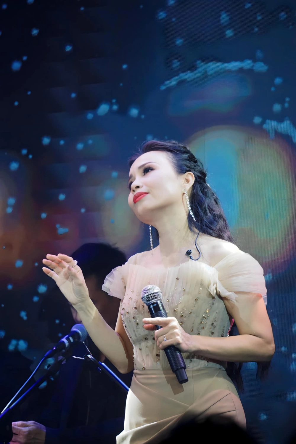 Lời bài hát Cẩm Ly Người Thầy ý nghĩa