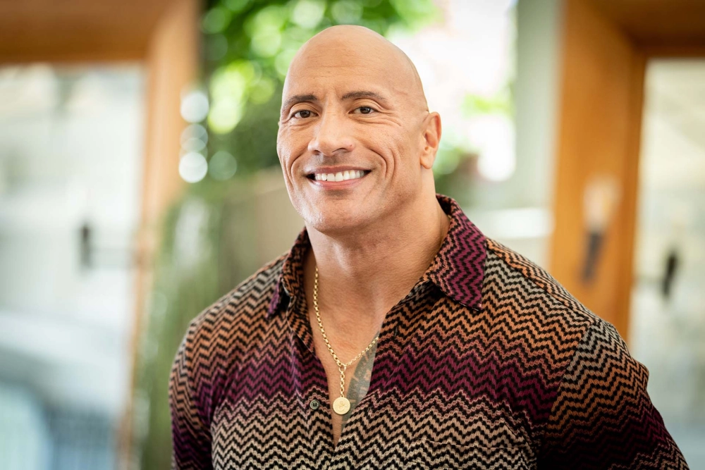 Thân hình đáng kinh ngạc với cơ bắp của The Rock