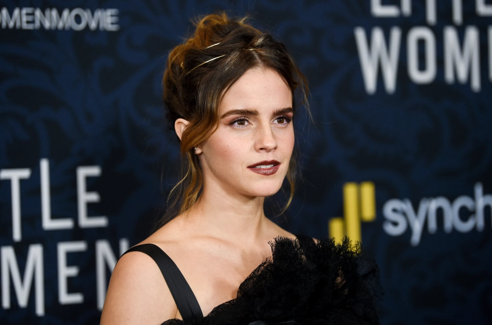 Emma Watson và vai diễn Meg March trong Little Women