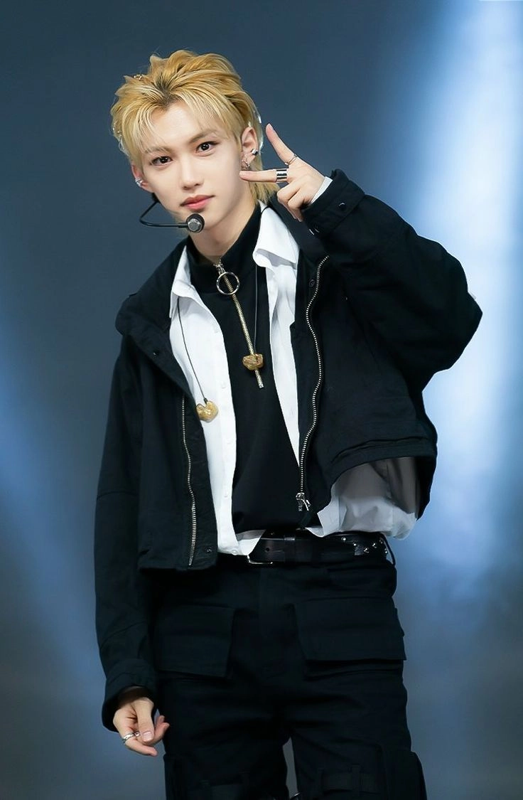 Vẻ đẹp độc đáo từ felix freckles