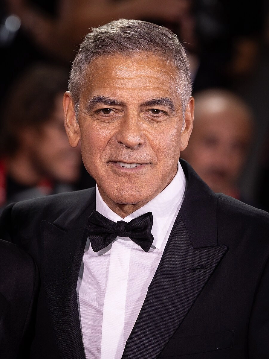 Vẻ phong độ của George Clooney