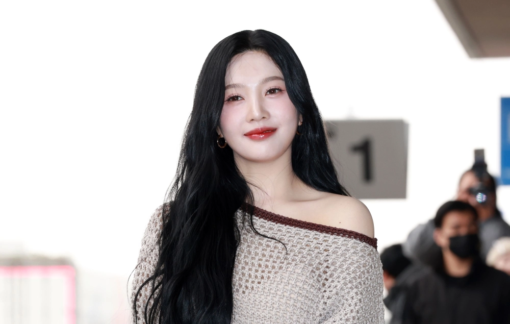 Joy trên trang bìa tạp chí danh giá