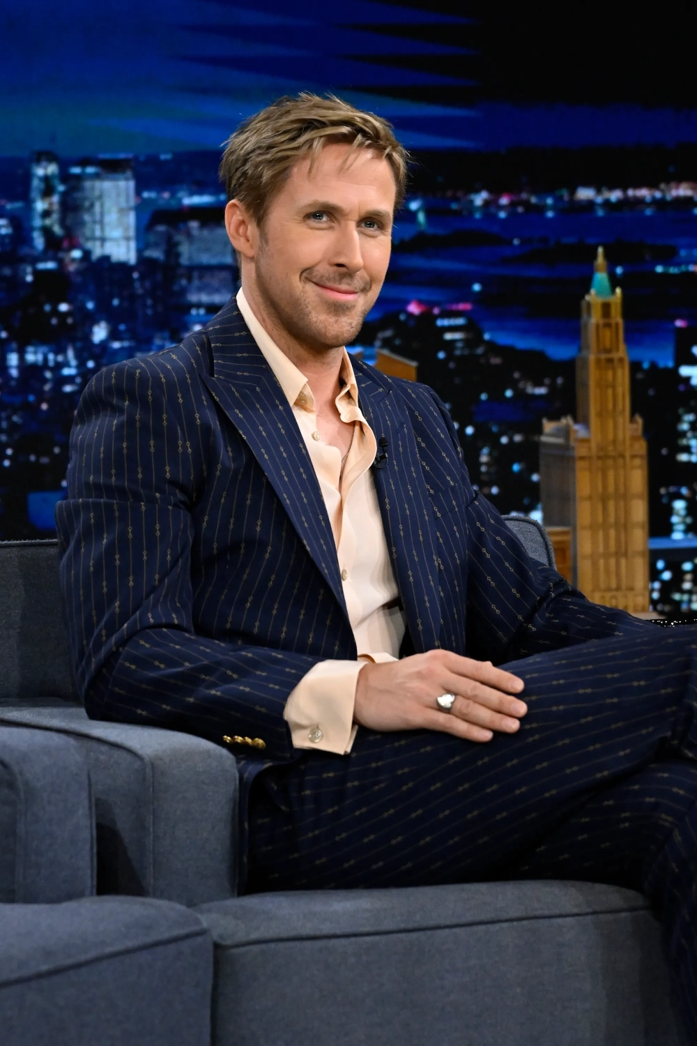 Vẻ lạnh lùng trong Ryan Gosling Blade Runner 2049