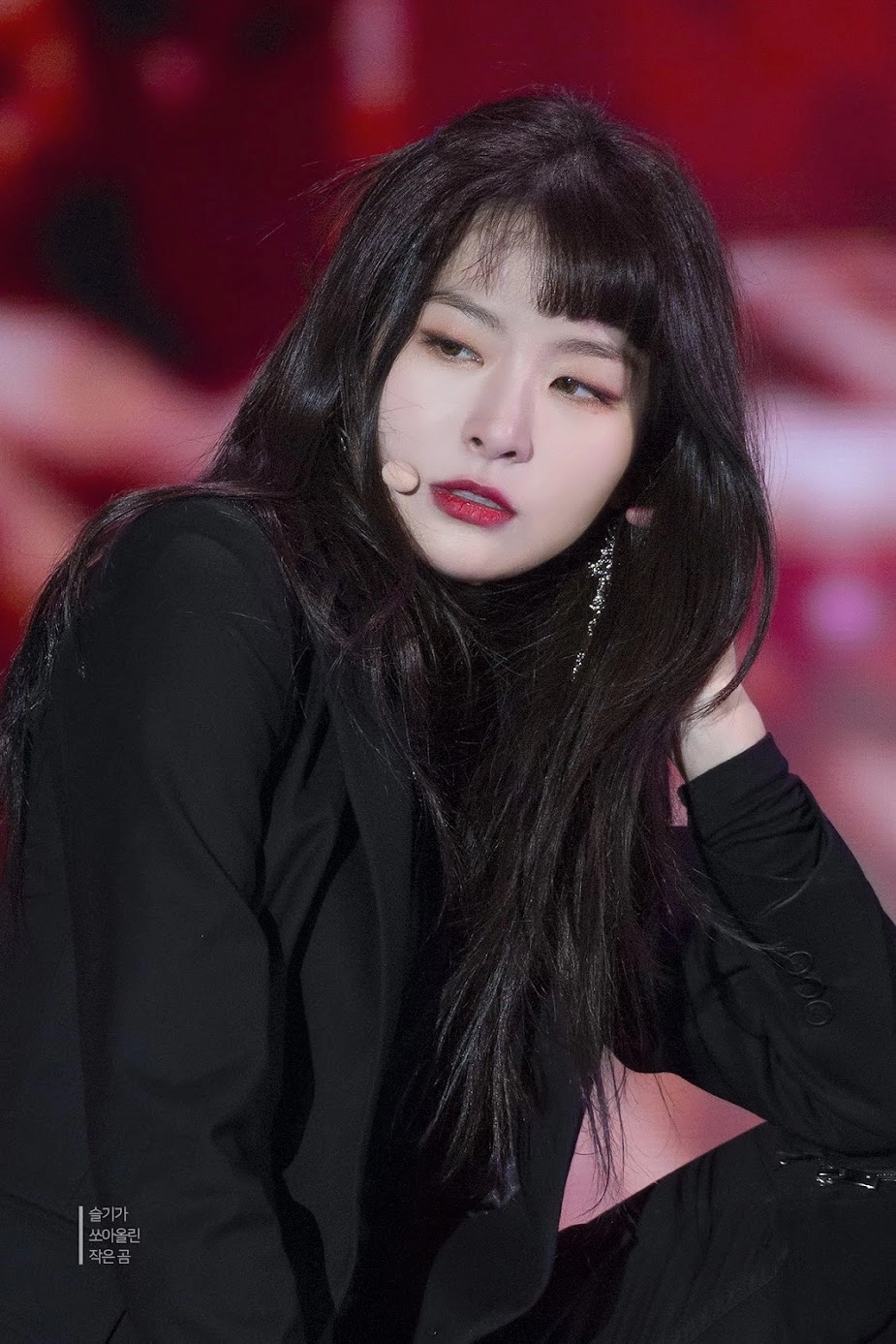 Seulgi đầy sang trọng cùng Salvatore Ferragamo