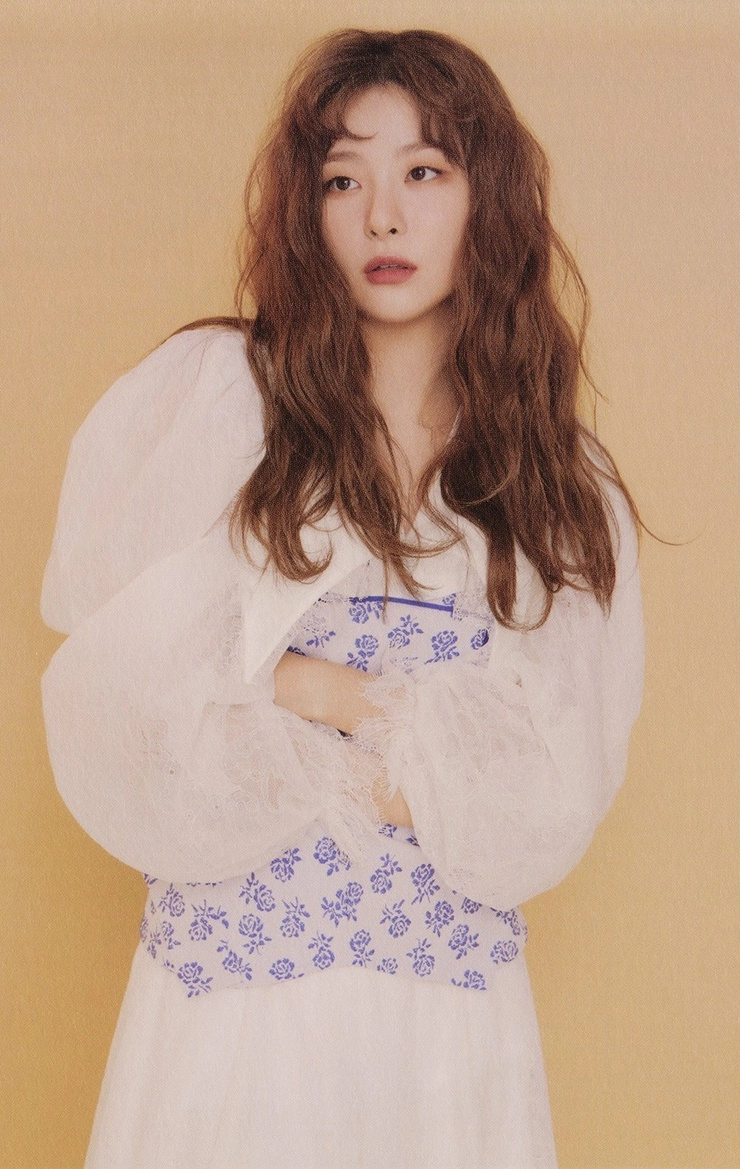 Khoảnh khắc ấn tượng của Seulgi Red Velvet trên đằng sau sân khấu