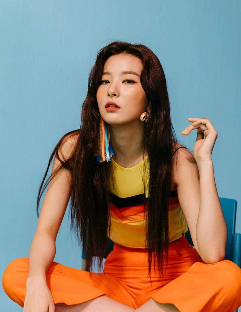 Thần thái cuốn hút của Kang Seulgi