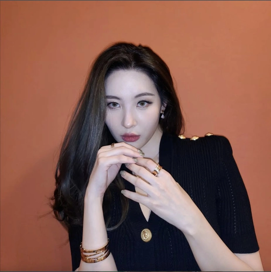 Khoảnh khắc đáng nhớ từ era Sunmi Gashina