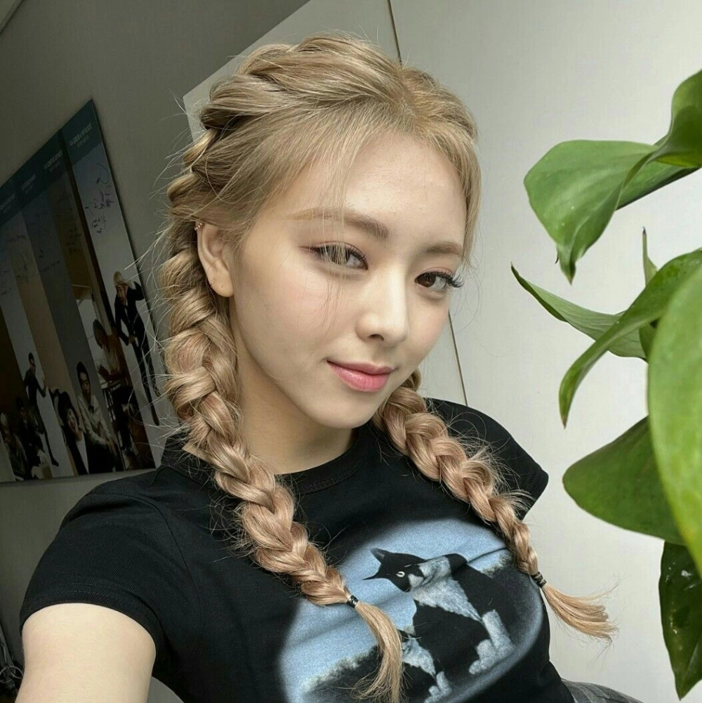 Nhan sắc nữ thần của shin yuna