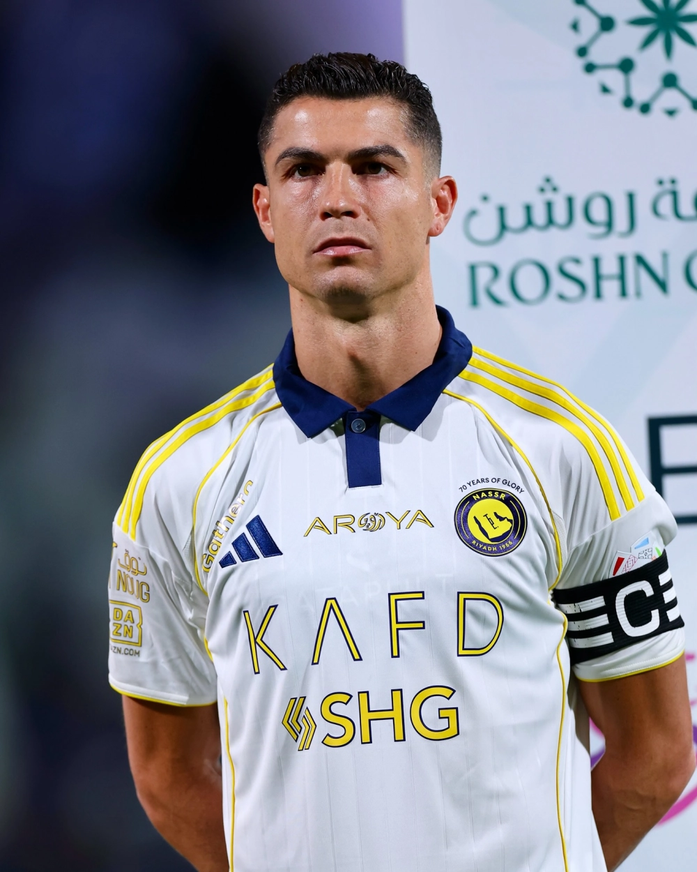 Fotos de cristiano ronaldo phong cách ngầu cuốn hút