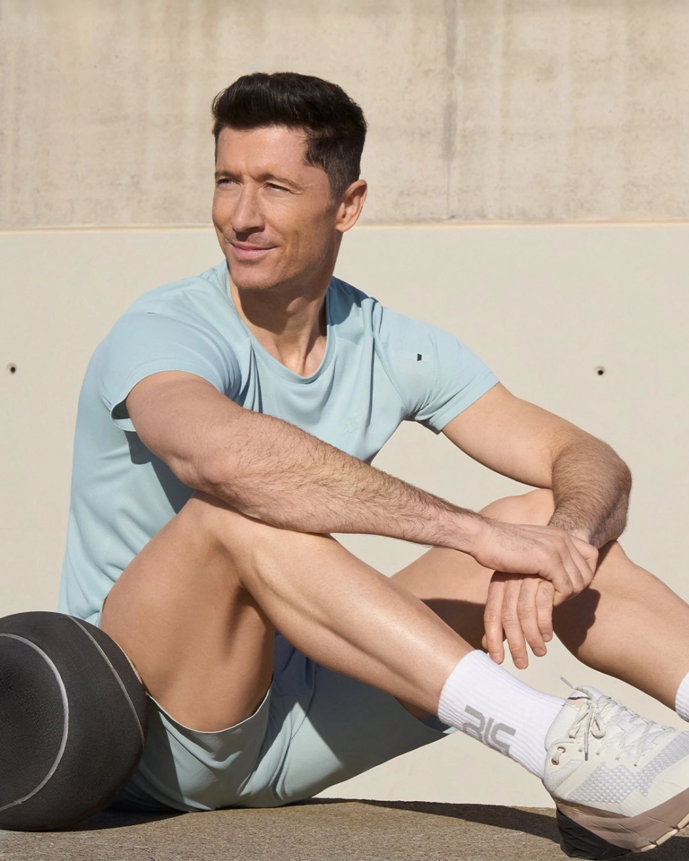 Robert lewandowski gry kỹ năng săn bàn siêu