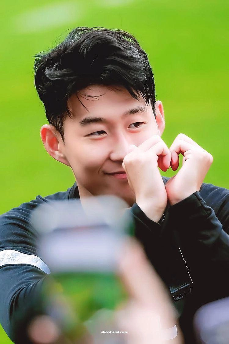 Son heung-min lisa tin đồn hẹn hò hot